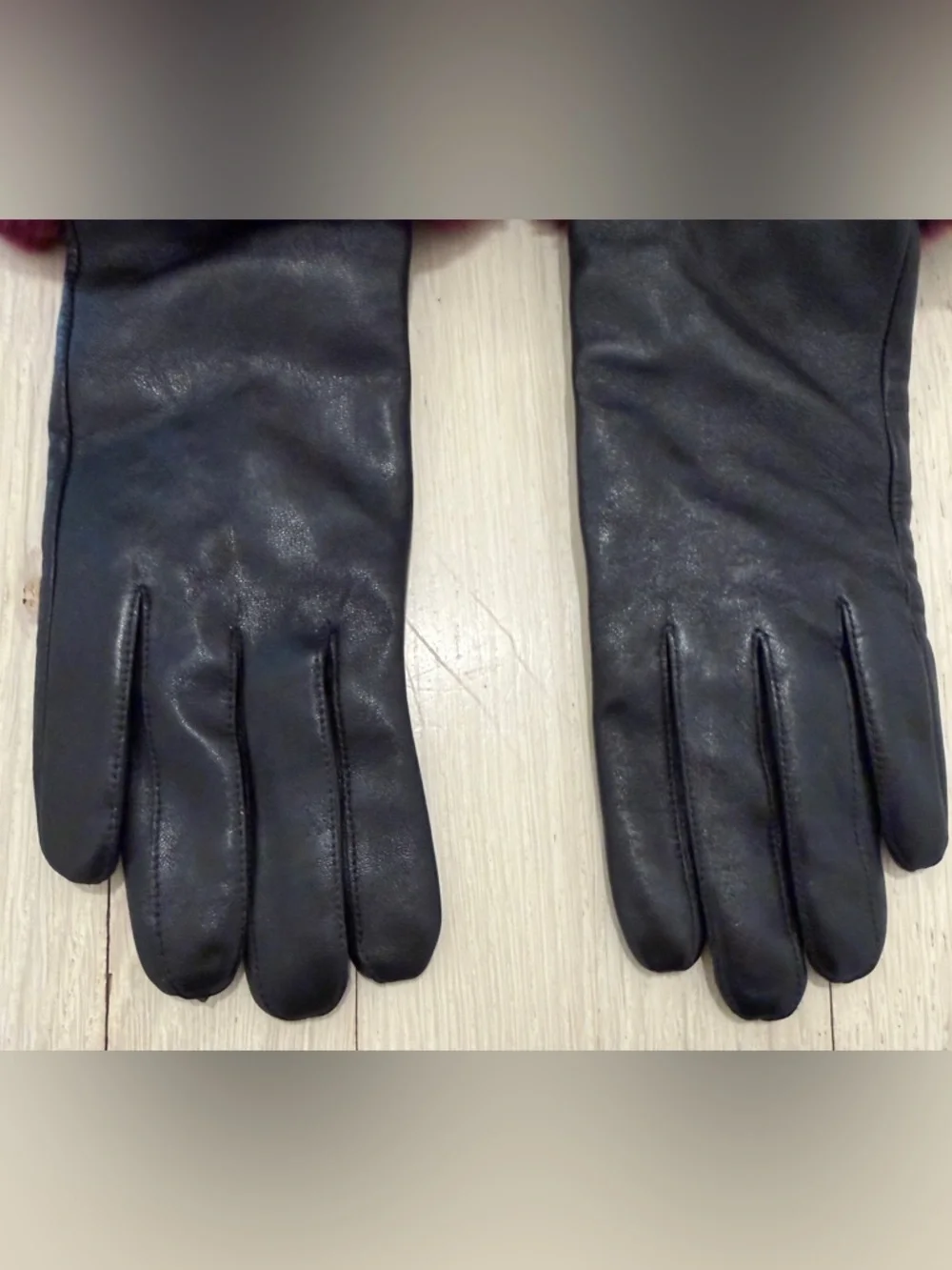 Surell black leather